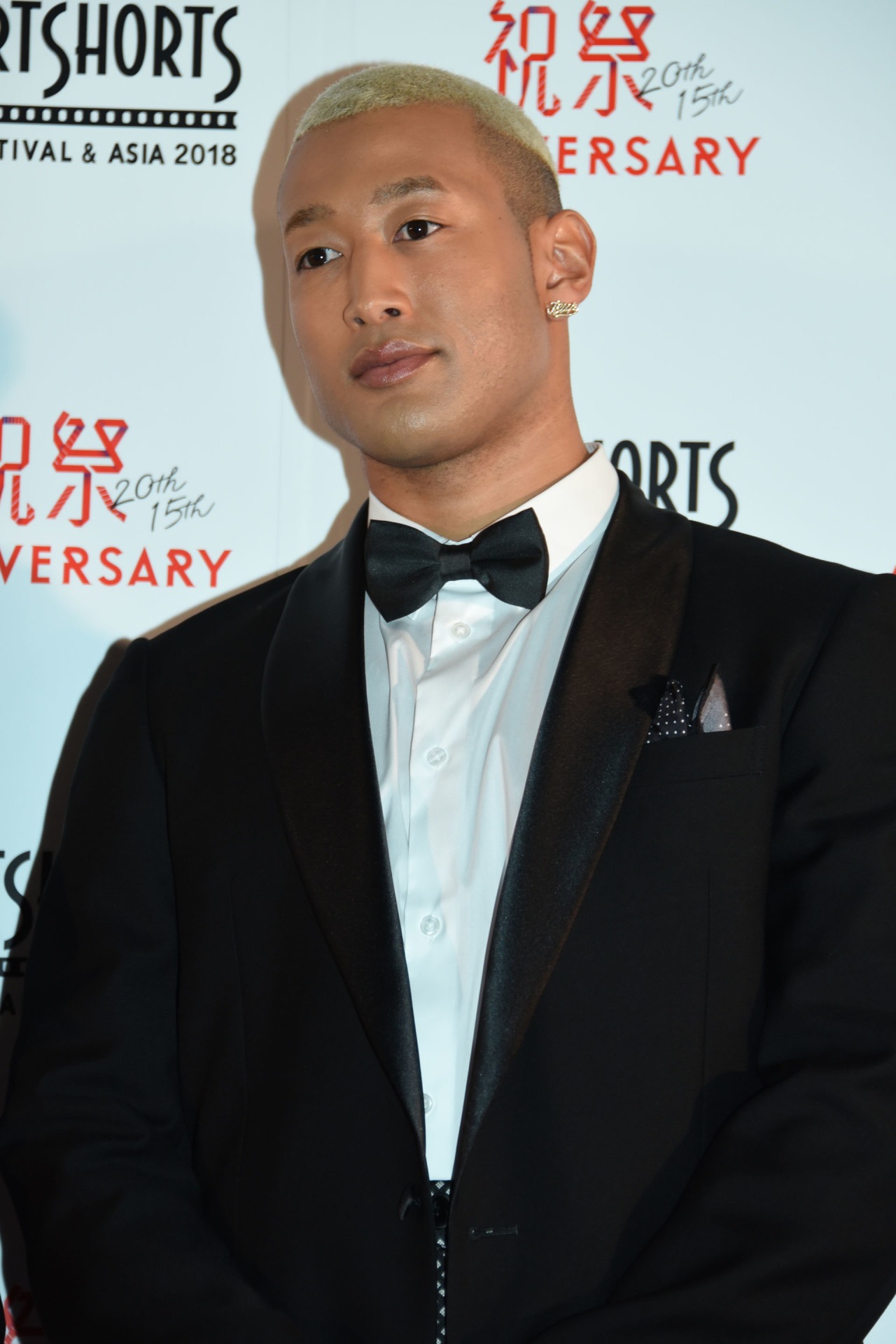 関口メンディー