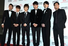左から別所哲也、白濱亜嵐、岩田剛典、山下健二郎、青柳翔、EXILE HIRO。