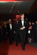 レッドカーペットを歩くGENERATIONS from EXILE TRIBEメンバー。