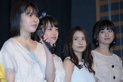 左から真広佳奈、小槙まこ、比嘉梨乃、柿本朱里。