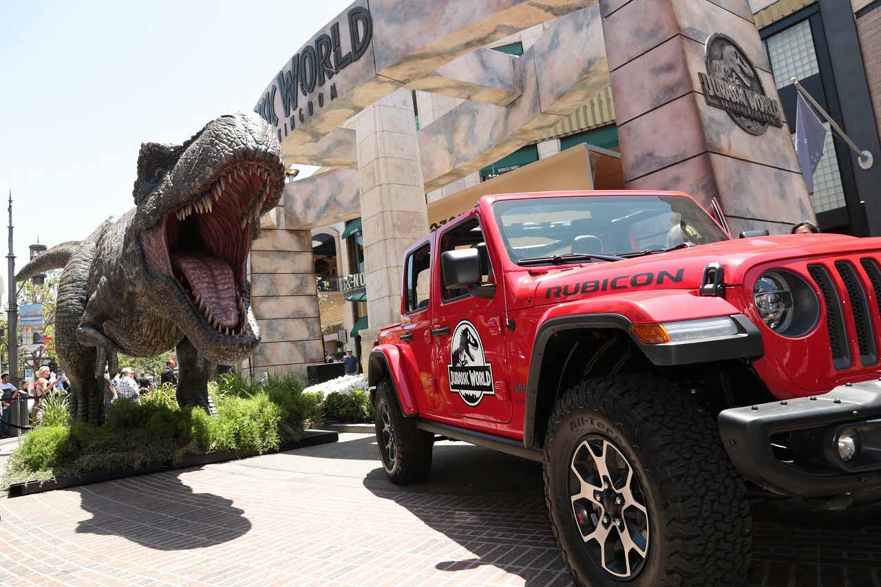 「ジュラシック・ワールド／炎の王国」ロサンゼルスでのAmazonデリバリーイベントの様子。