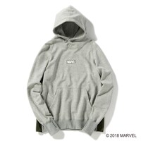 プルオーバーパーカー（2万1600円）