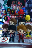 7月下旬発売の戦隊ヒーローぬいぐるみシリーズ（各1620円）。