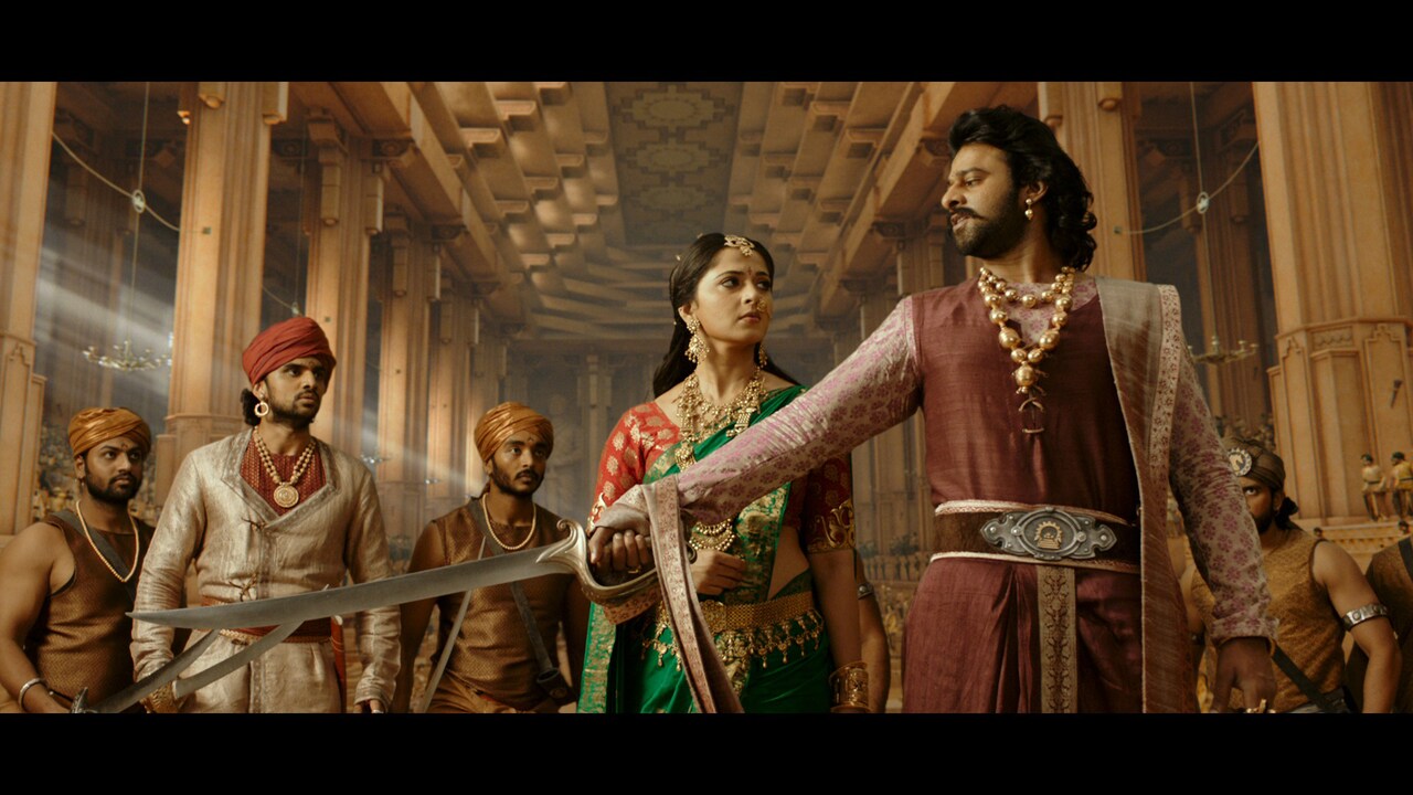 「バーフバリ」シリーズと「マガディーラ」を特集、クンタラ国称える応援上映も