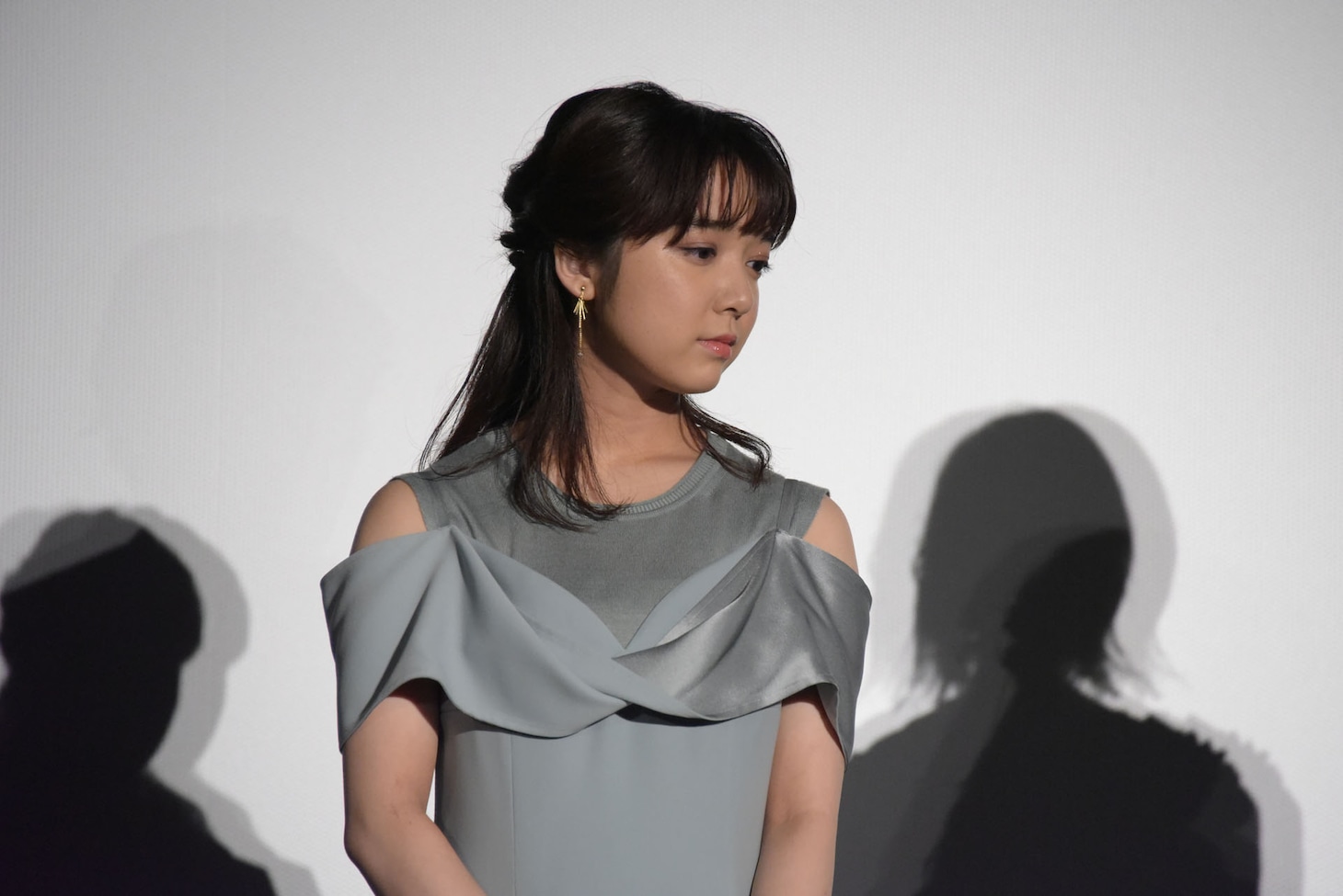 上白石萌音