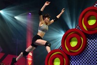 REDステージに挑む小倉優香。