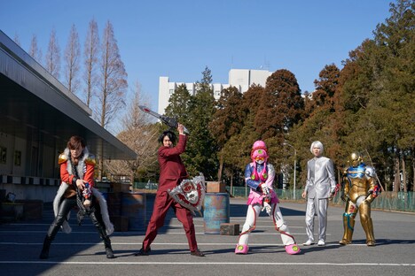 「宇宙戦隊キュウレンジャーVSスペース・スクワッド」