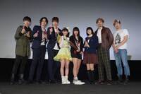 「トウキョウ・リビング・デッド・アイドル」初日舞台挨拶の様子。