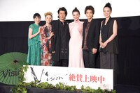 「Vision」公開記念舞台挨拶の様子。