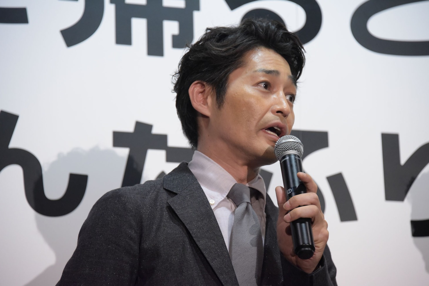 安田顕