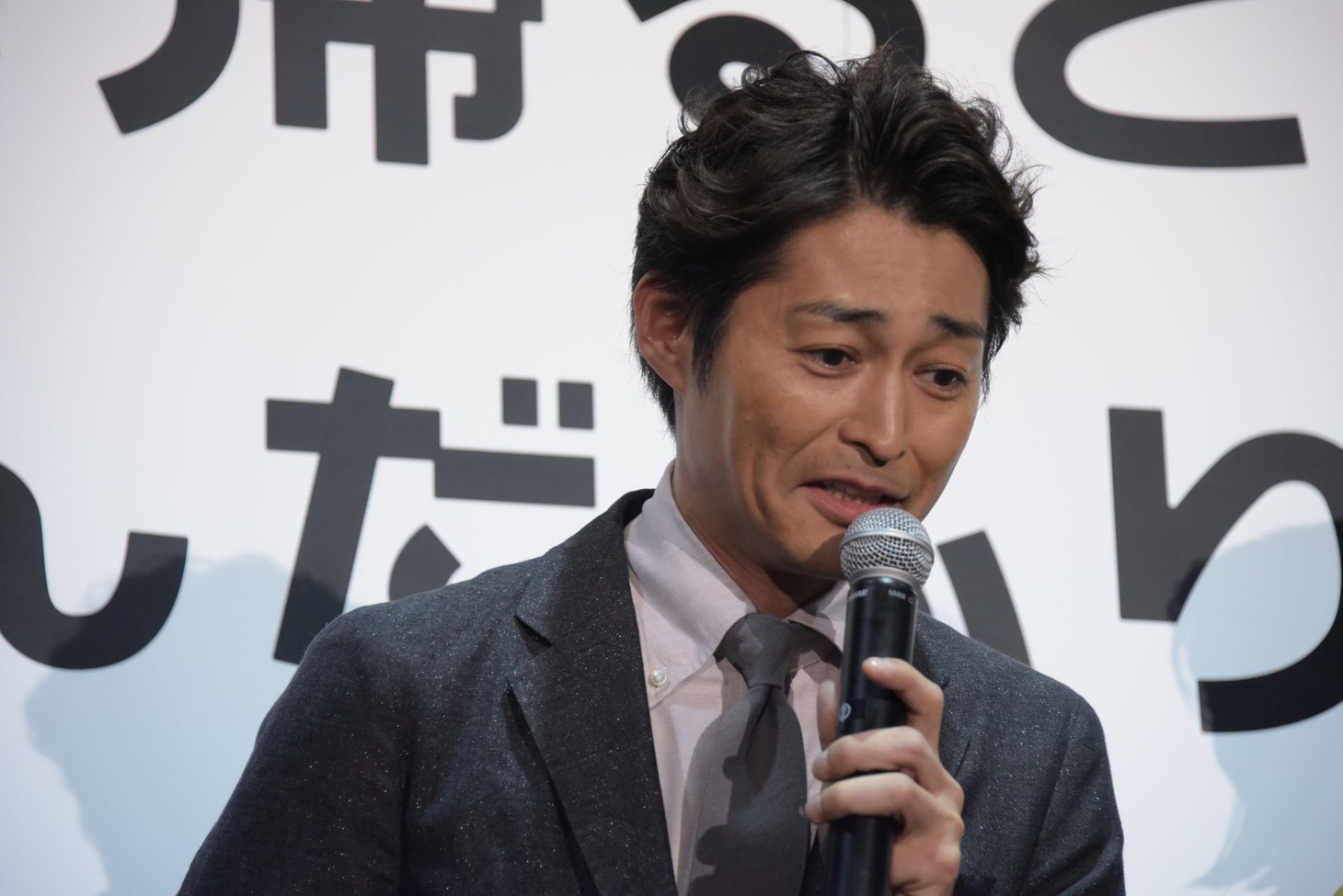 安田顕