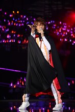 十王院カケル役の八代拓。