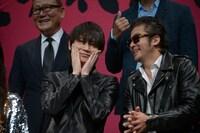 「パンク侍、斬られて候」完成披露イベントの様子。