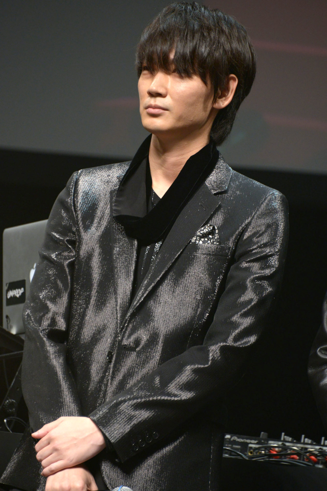 綾野剛