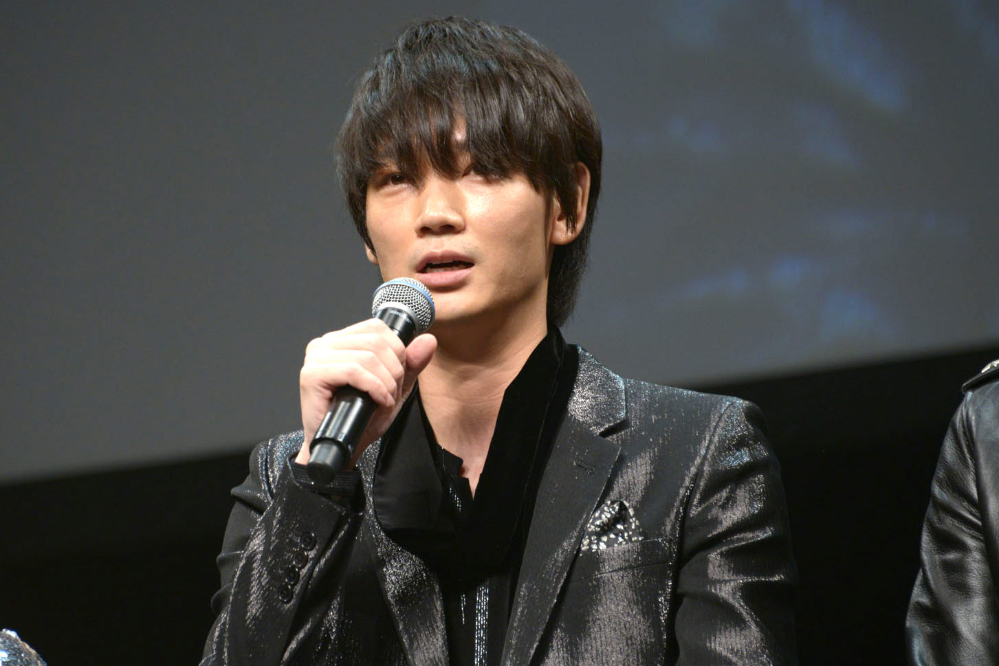 綾野剛
