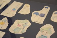 「夜明け告げるルーのうた」展示の様子。