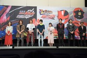 「劇場版 仮面ライダービルド Be The One」製作発表会見の様子。