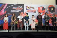 「劇場版 仮面ライダービルド Be The One」製作発表会見の様子。