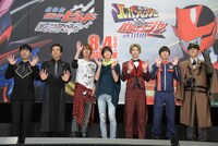 「劇場版 仮面ライダービルド Be The One」「快盗戦隊ルパンレンジャーVS警察戦隊パトレンジャー en film」製作発表会見の様子。