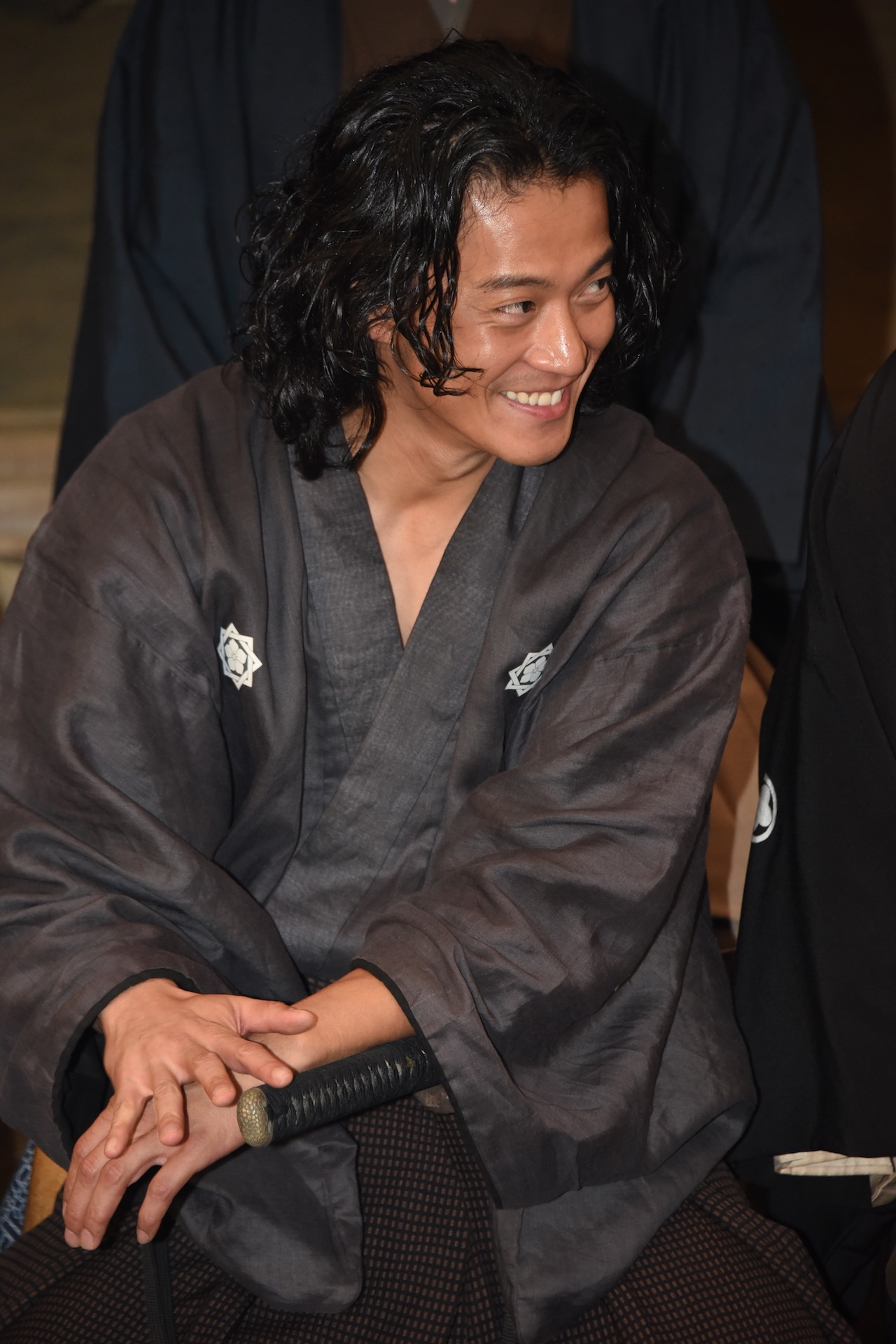 小栗旬