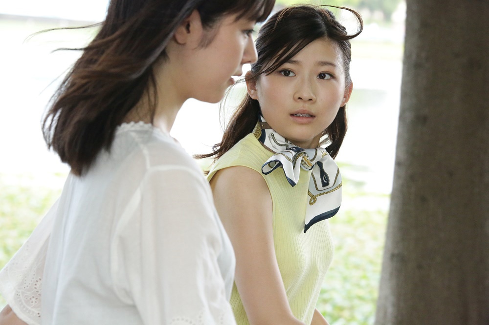 伊藤沙莉演じる春代。