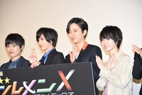 「劇場版ドルメンX」の初日舞台挨拶の様子。