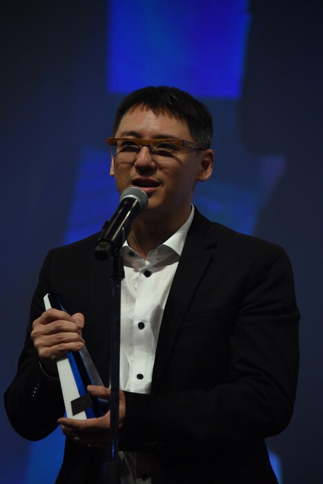 イーウェイ・チャイ