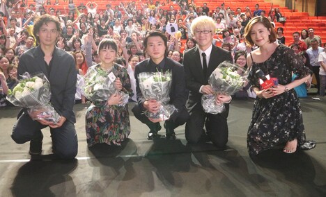 「きらきら眼鏡」ワールドプレミアの様子。