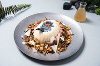 「ダイナソーエッグケーキ」（1501円）