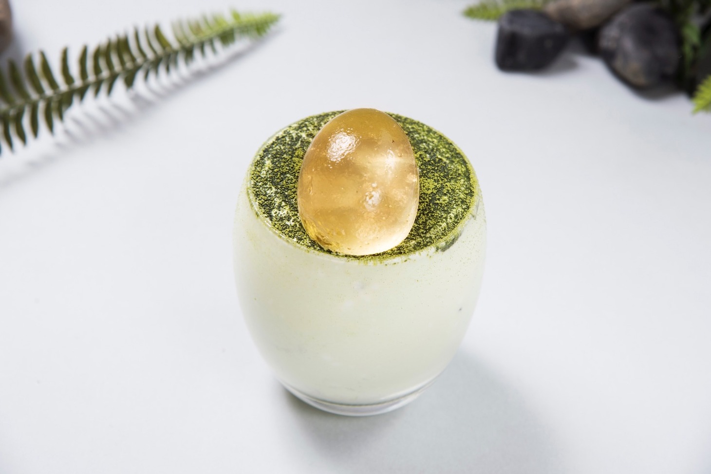 「琥珀ゼリーと抹茶ホワイトチョコスムージー」（961円）