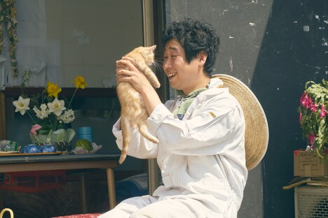 「旅猫リポート」より、前野朋哉演じる吉峯大吾。