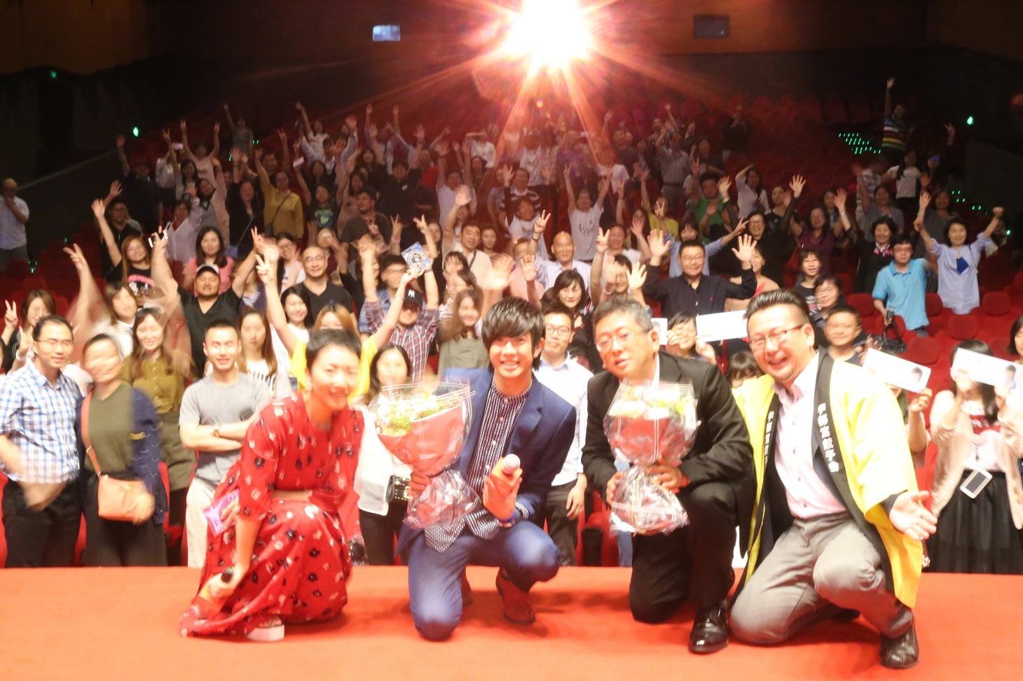 第21回上海国際映画祭で行われた「キスできる餃子」イベントの様子。