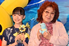 左から芦田愛菜、野沢雅子。