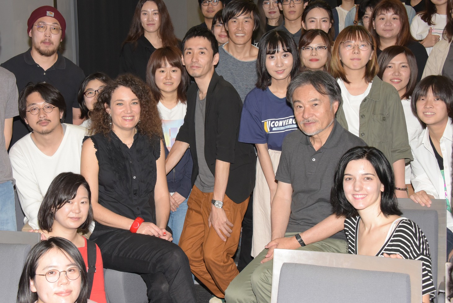 フランス映画祭2018マスタークラスでの「REVENGE リベンジ」上映会の様子。