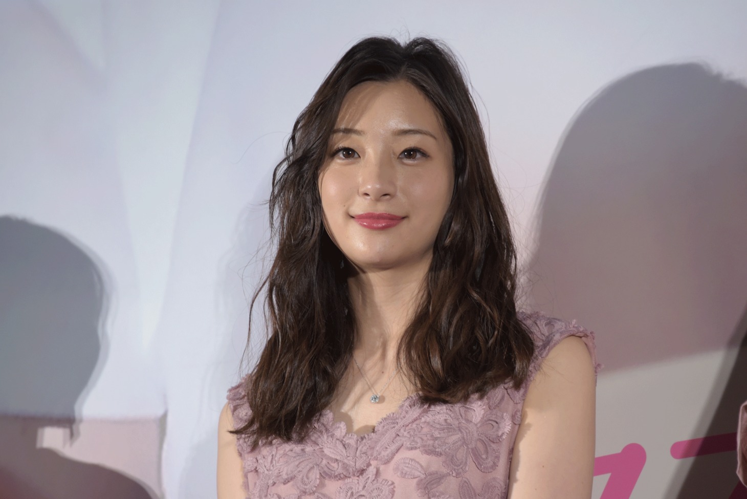 足立梨花