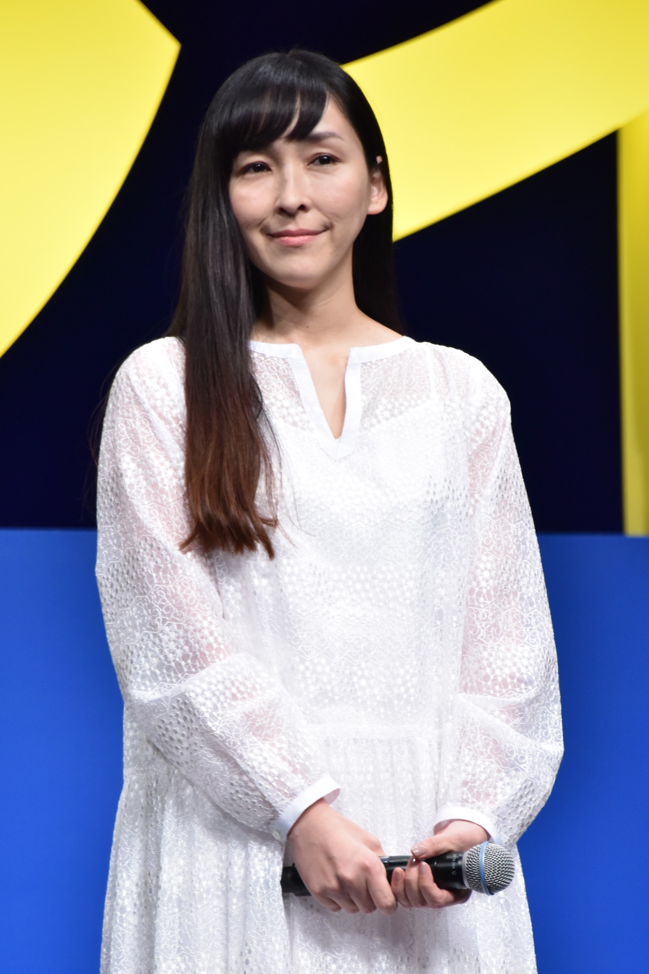 麻生久美子