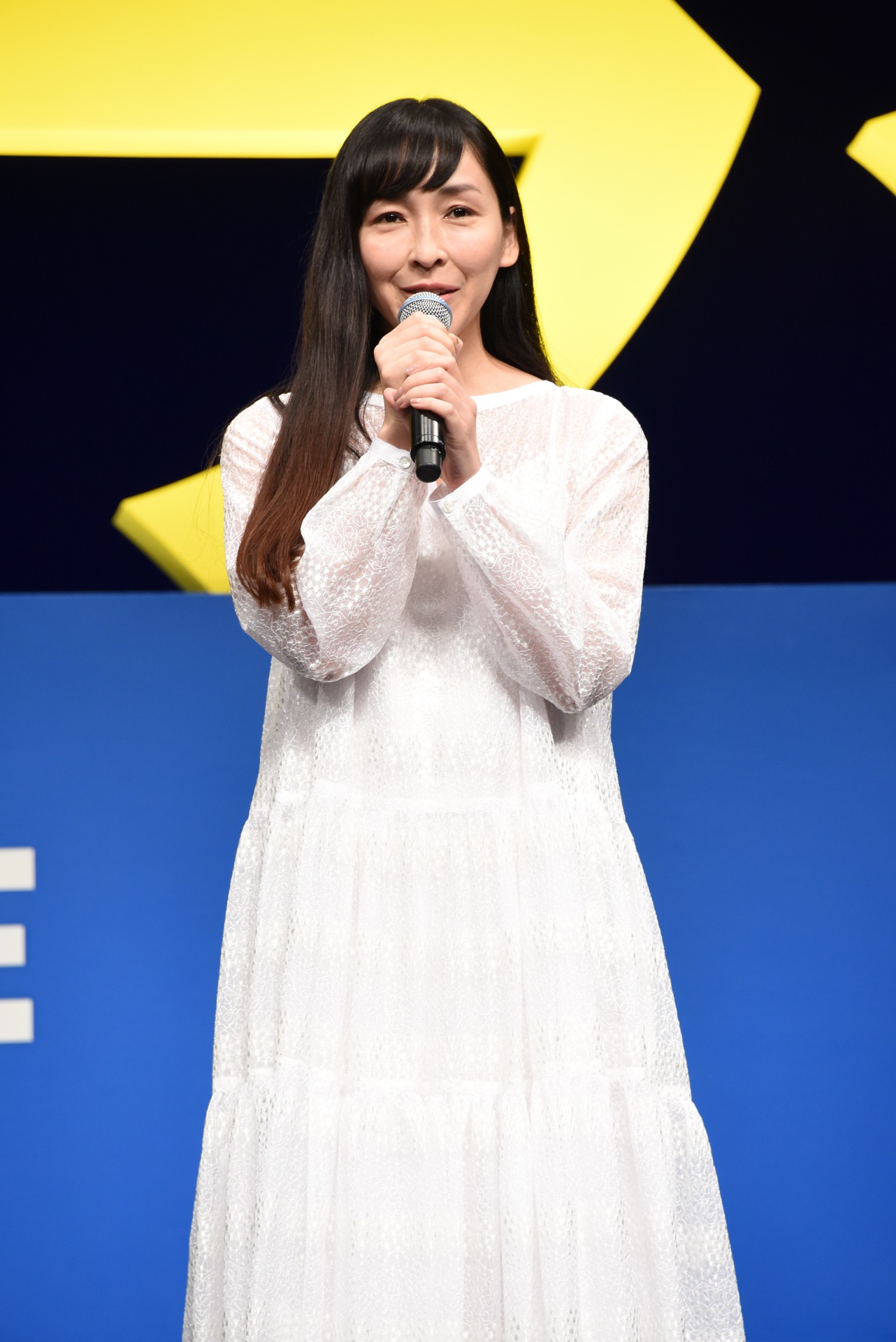 麻生久美子