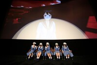 「映画館でVR!」記者会見の様子。