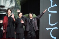 左から福士蒼汰、吉沢亮、早乙女太一。