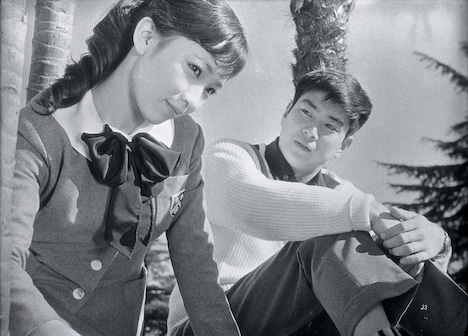 「陽のあたる坂道」 (c)日活