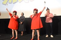 ドリーミング（手前）