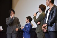 「宇宙戦隊キュウレンジャーVSスペース・スクワッド」初日舞台挨拶の様子。