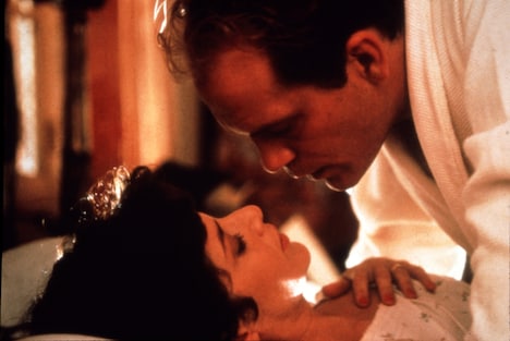 「シェルタリング・スカイ」 (c) The Sahara Company Limited & Tao Films