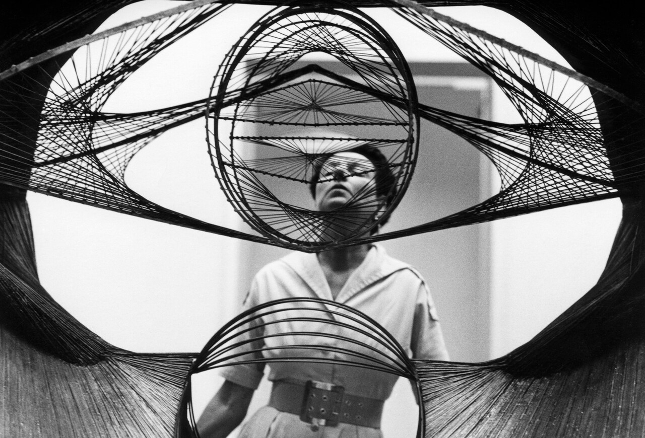 ペギー・グッゲンハイム (c)Roloff Beny / Courtesy of National Archives of Canada