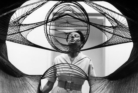 ペギー・グッゲンハイム (c)Roloff Beny / Courtesy of National Archives of Canada