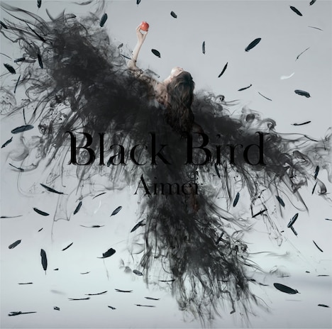 「Black Bird」通常盤のジャケット。