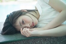 「浜辺美波 2019カレンダーブック」