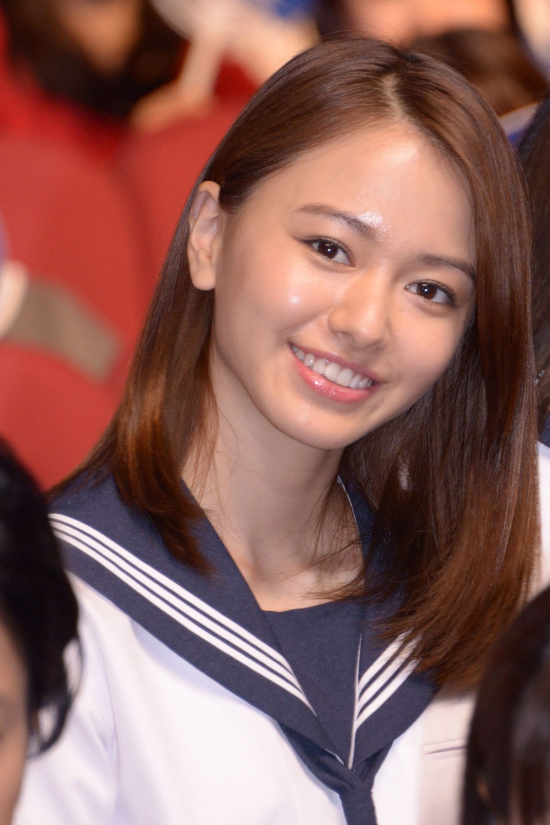 山本舞香