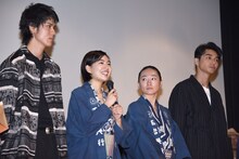 左から寛一郎、木竜麻生、韓英恵、東出昌大。