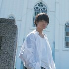 佐野勇斗1stソロ写真集発売、撮影は「僕の大好きな思い出の場所」で